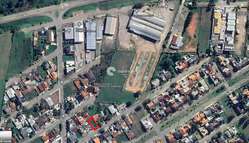 Terreno à venda no Camobi: 