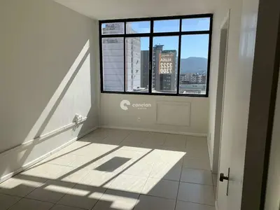 Sala Comercial à venda no Centro: 