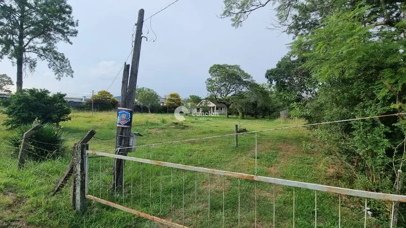 Terreno à venda no Pé de Plátano: 