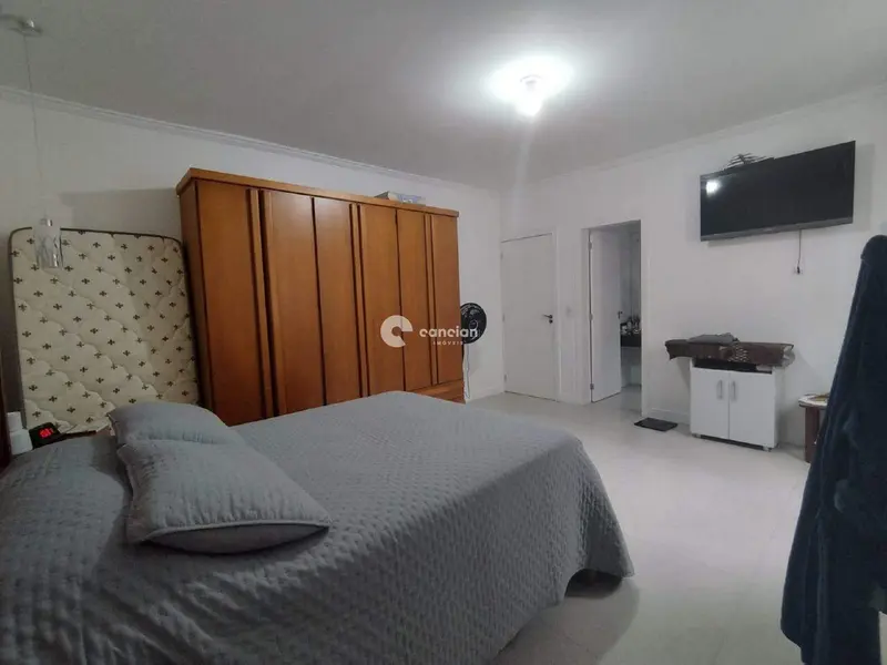 Casa à venda no Juscelino Kubitschek: 