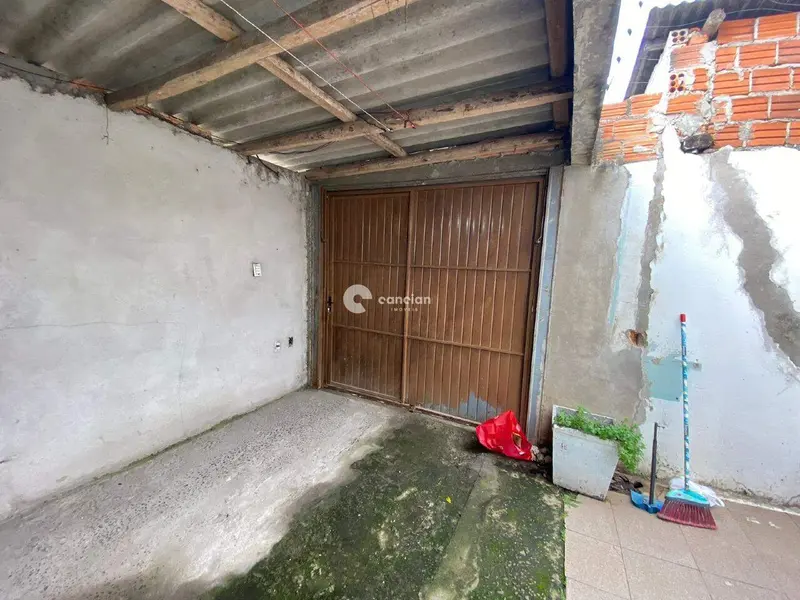 Apartamento à venda no Tancredo Neves: 