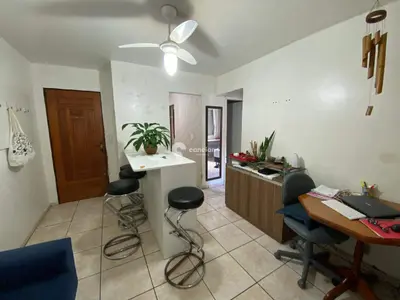 Apartamento à venda no Tancredo Neves: 