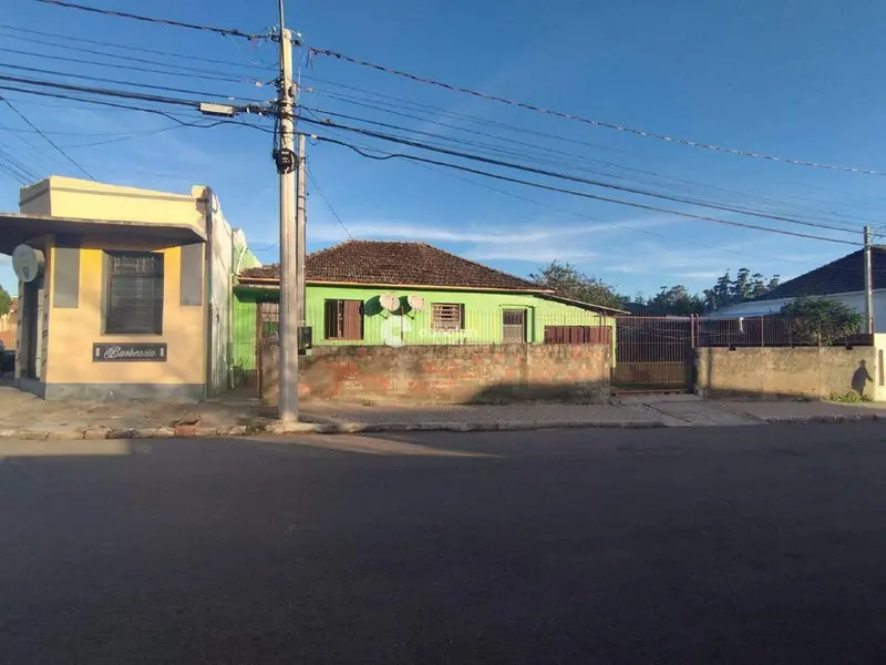 Terreno à venda no Passo D'Areia: 