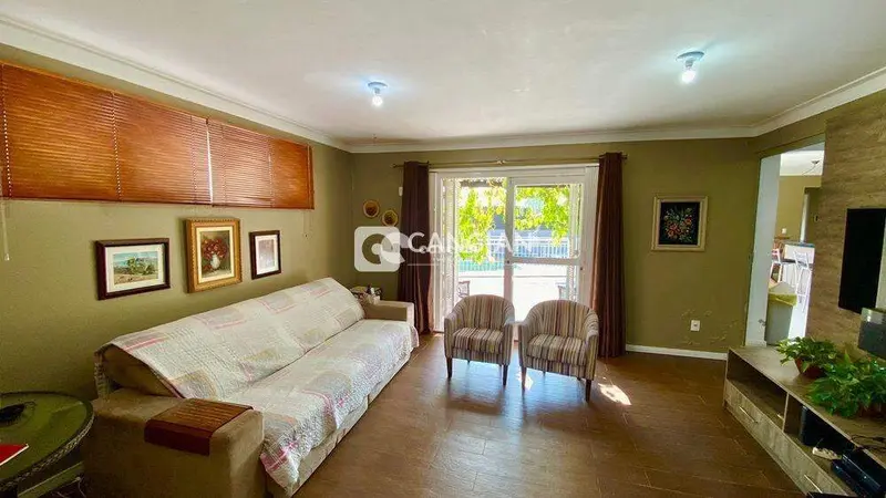 Casa à venda no Tomazetti: 
