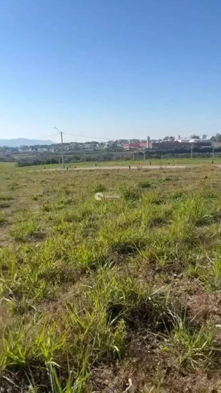 Terreno à venda no Camobi: