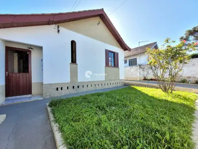 Casa à venda no Juscelino Kubitschek: