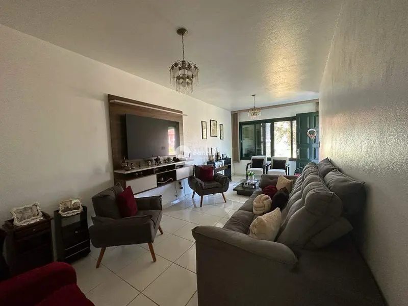 Casa à venda no Camobi: 