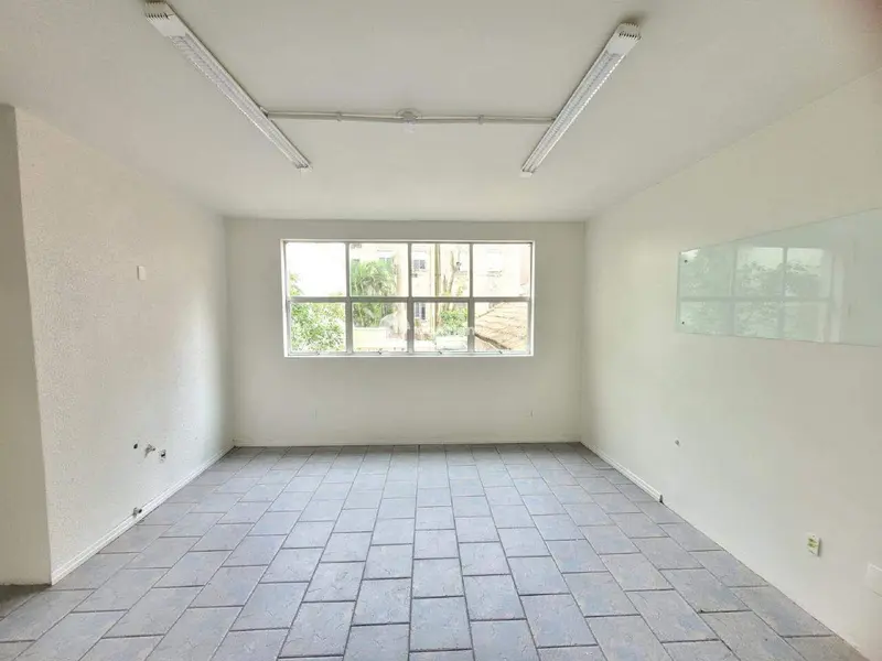 Prédio Comercial para aluguel no Bonfim: 
