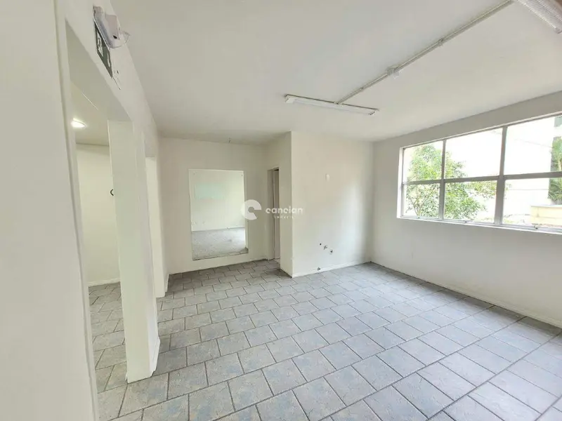 Prédio Comercial para aluguel no Bonfim: 