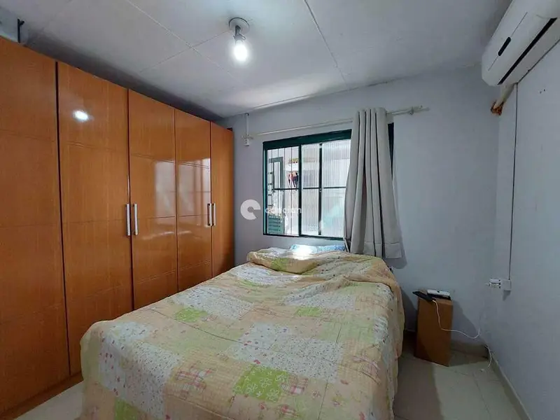 Casa à venda no Tancredo Neves: 