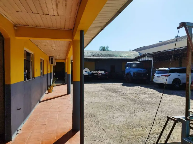 Ponto Comercial à venda no Patronato: 