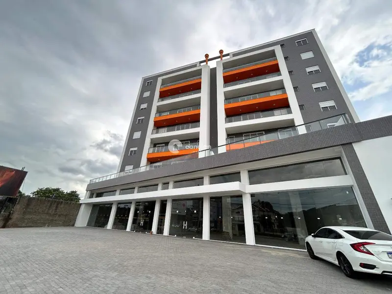 Apartamento à venda no Camobi: 