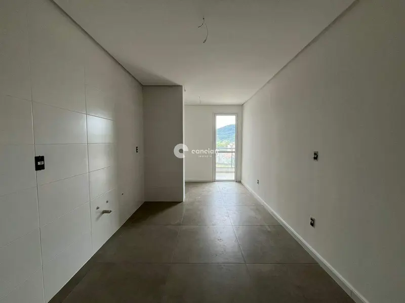Apartamento à venda no Camobi: 