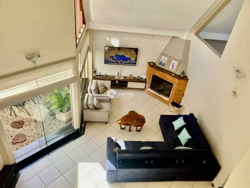 Casa à venda no Camobi: 