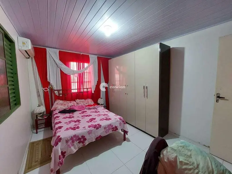 Casa à venda no Pinheiro Machado: 