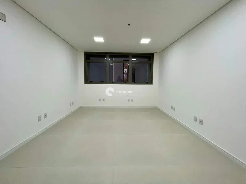 Sala Comercial à venda no Nossa Senhora de Fátima: 