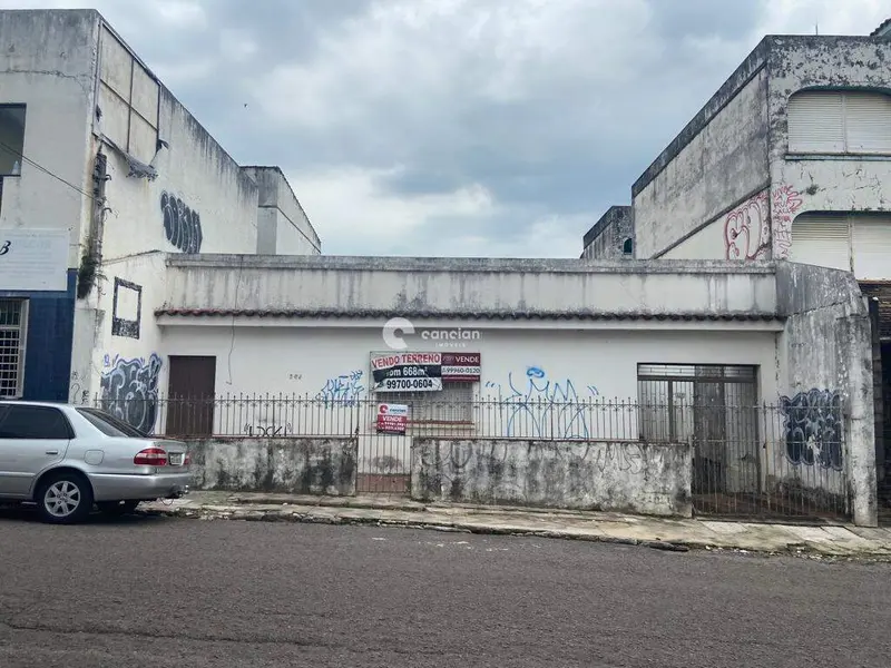 Terreno à venda no Centro: