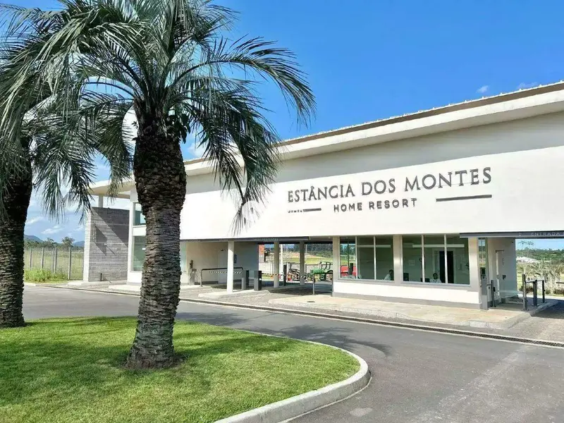 Terreno à venda no Tomazetti: 