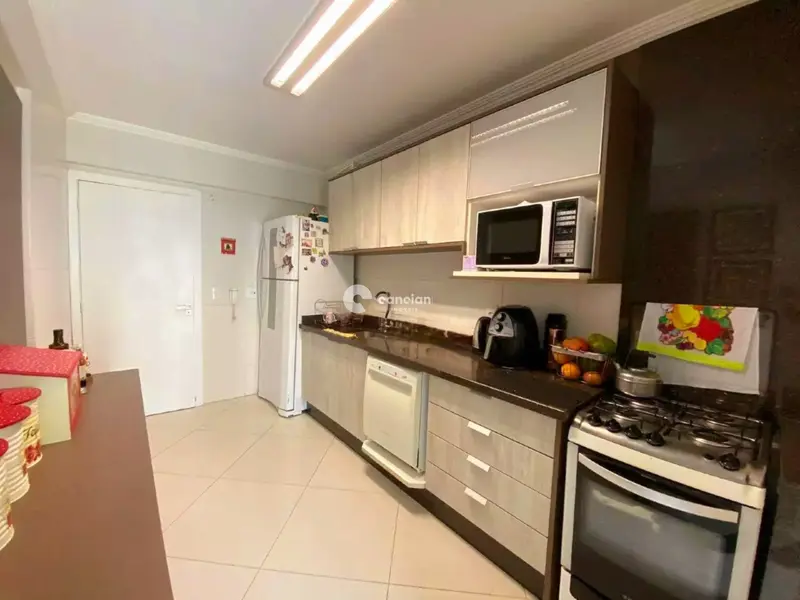 Apartamento à venda no Centro: 