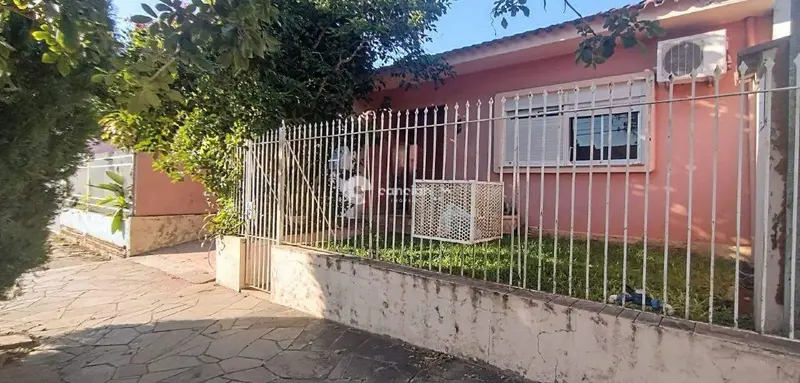 Casa à venda no Camobi: Fachada