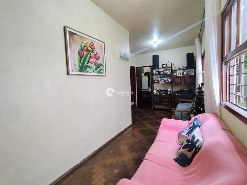 Casa à venda no Nossa Senhora Medianeira: Sala 
