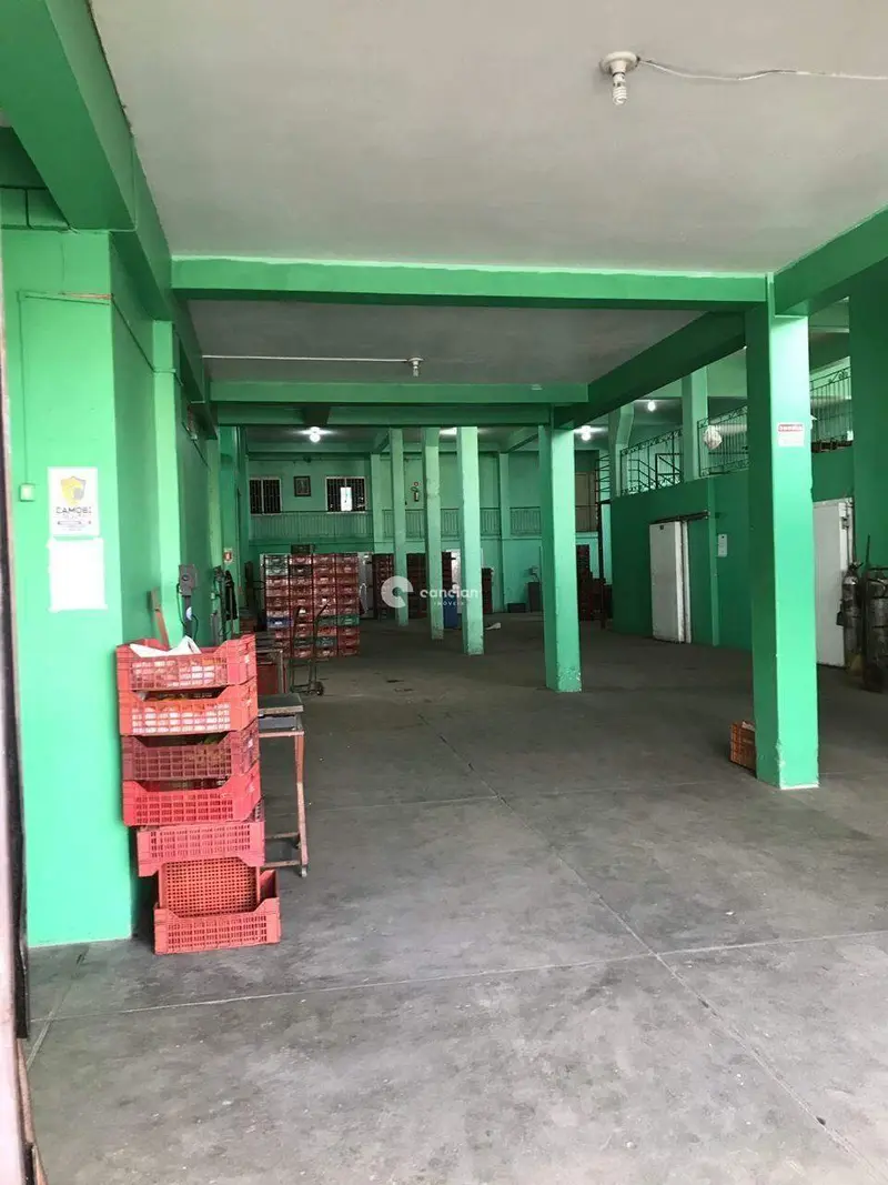 Loja à venda no Camobi: 