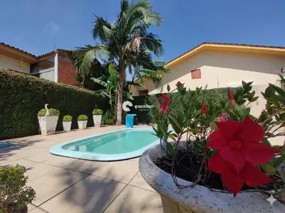 Casa à venda no Juscelino Kubitschek: 