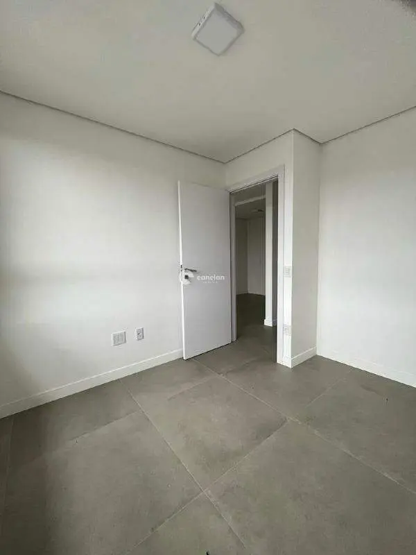 Apartamento para aluguel no Camobi: 