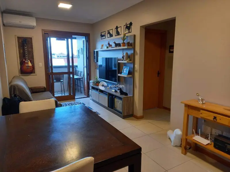 Apartamento à venda no Camobi: 