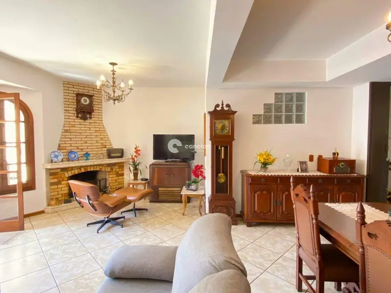 Duplex à venda no Centro: