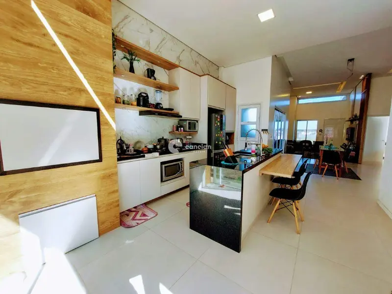 Casa à venda no Pinheiro Machado: 