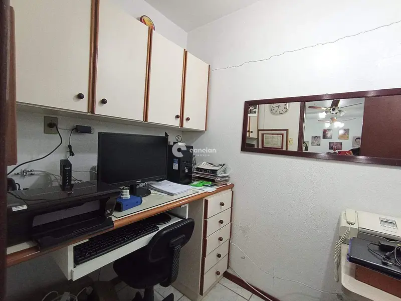 Casa à venda no Camobi: 