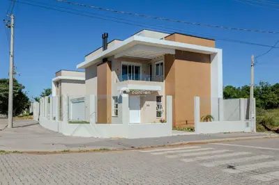 Casa à venda no Camobi: 