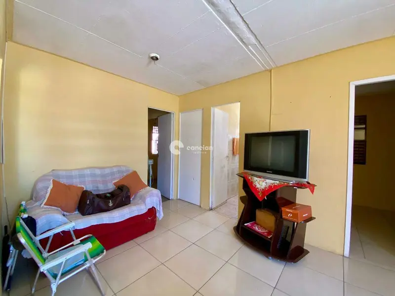 Casa à venda no Tancredo Neves: 