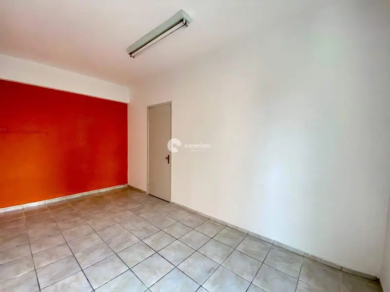 Sala Comercial à venda no Bonfim: 