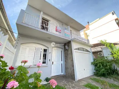 Sobrado à venda no Nossa Senhora das Dores: 