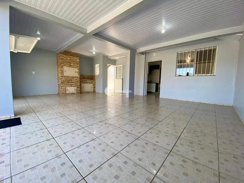 Casa à venda no Camobi: 