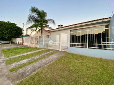 Casa à venda no Camobi: 