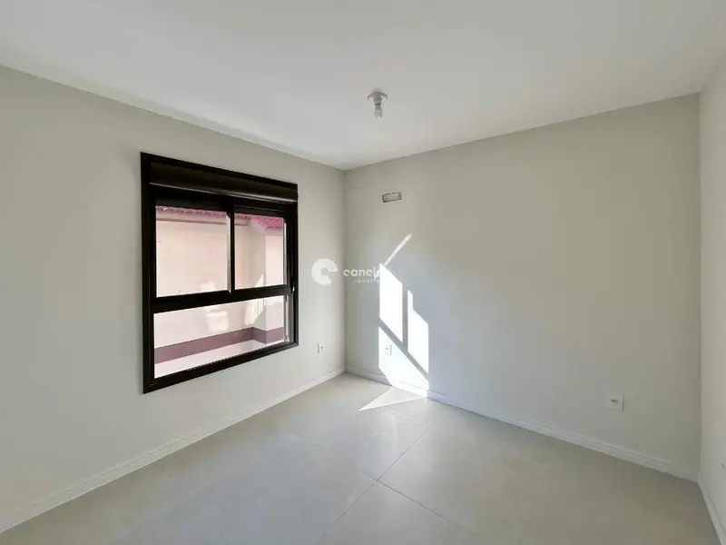 Apartamento à venda no Camobi: 