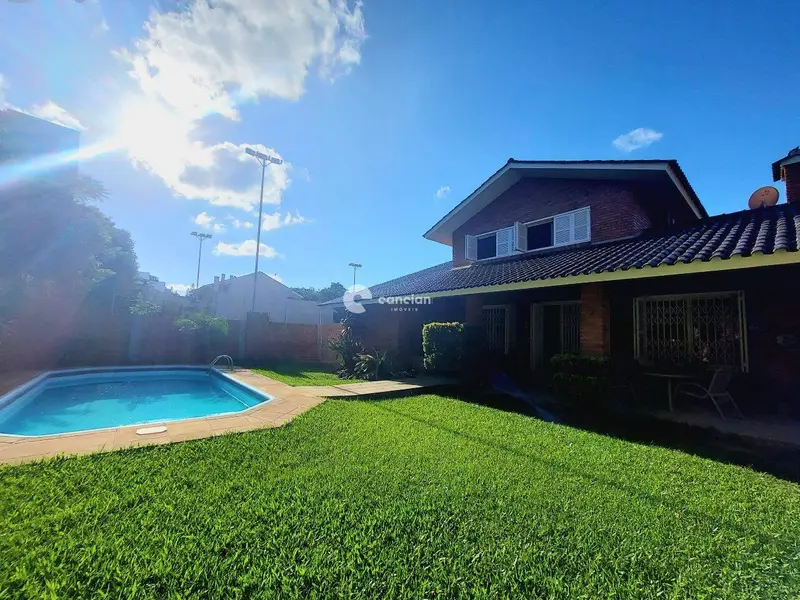 Casa de Condomínio à venda no Camobi: 
