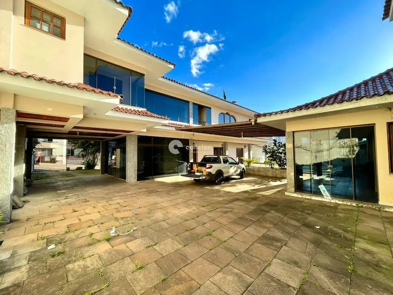 Casa para aluguel no Menino Jesus: 