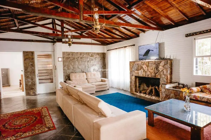 Casa para aluguel no Parque Pinhal: 