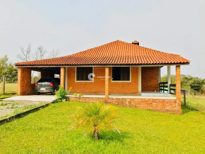 Casa à venda no Parque Serrano: 
