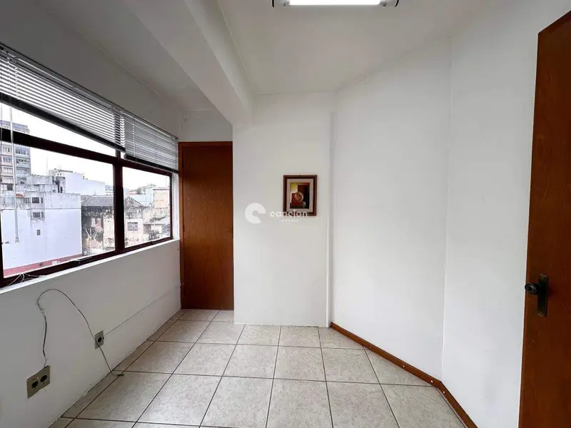 Sala Comercial à venda no Centro: 
