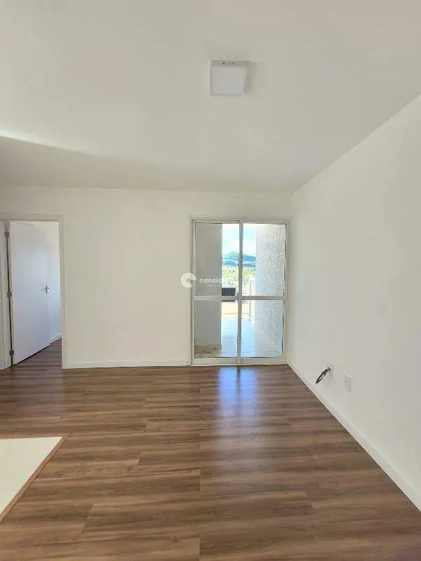 Apartamento à venda no Camobi: 