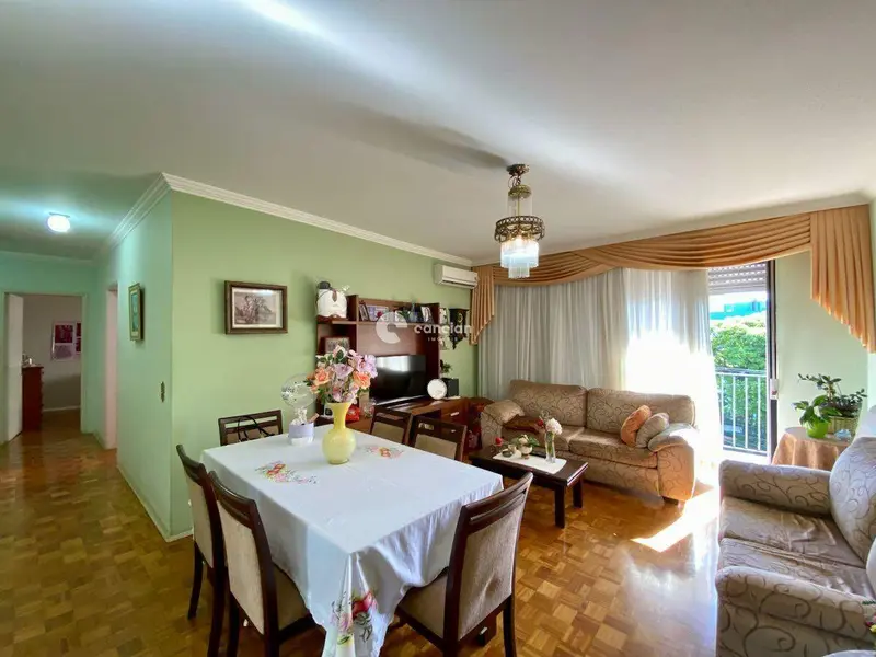 Apartamento à venda no Menino Jesus: 
