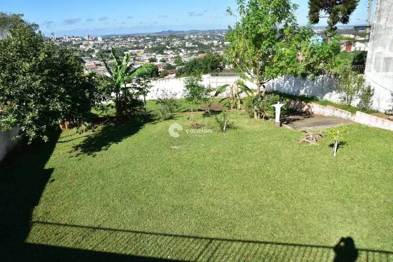 Terreno à venda no Chácara das Flores: 