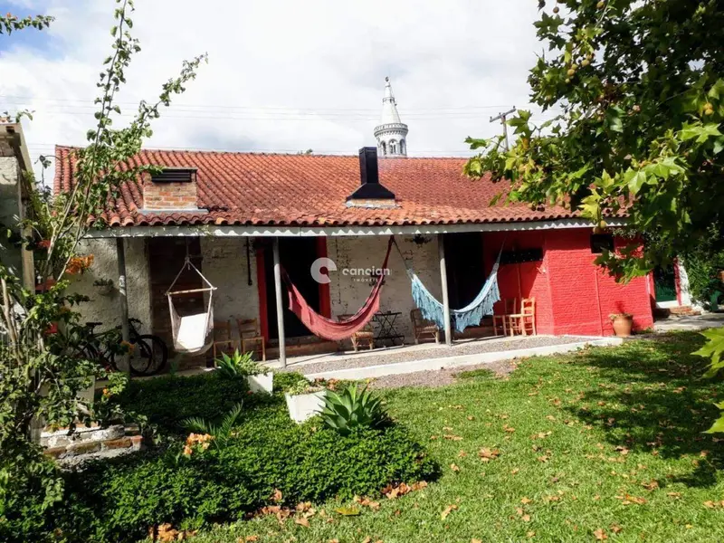 Casa à venda no Centro: 