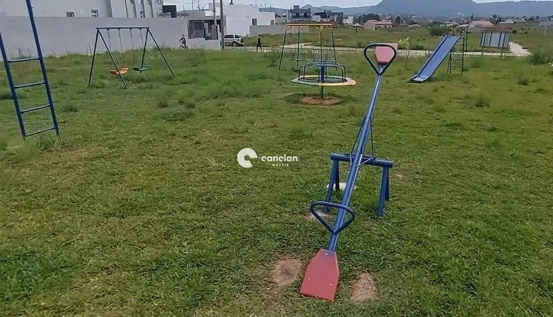 Terreno à venda no Pinheiro Machado: 