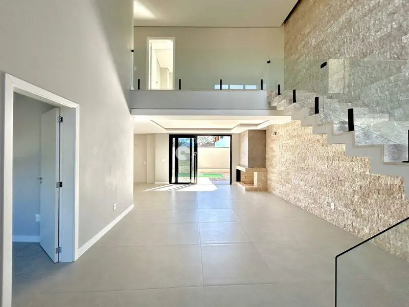 Casa à venda no Camobi: